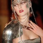 Is it time to style your hair like in the Middle Ages The Weirdieval aesthetic is taking over beauty too, and girls are falling in love again with elaborate braids and wavy locks | Image 553940