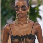 The jewelry trends to wear in 2025 Password: maximalist style | Image 555633