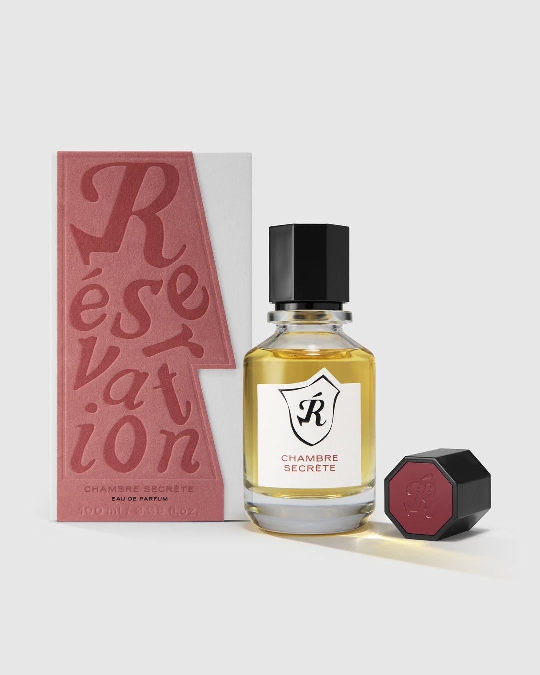 Réservation, the haute couture perfumes of Francesco Ragazzi The founder of Palm Angels enters the world of perfumery with a collection that evokes decadence, sophistication, and lightheartedness | Image 555825