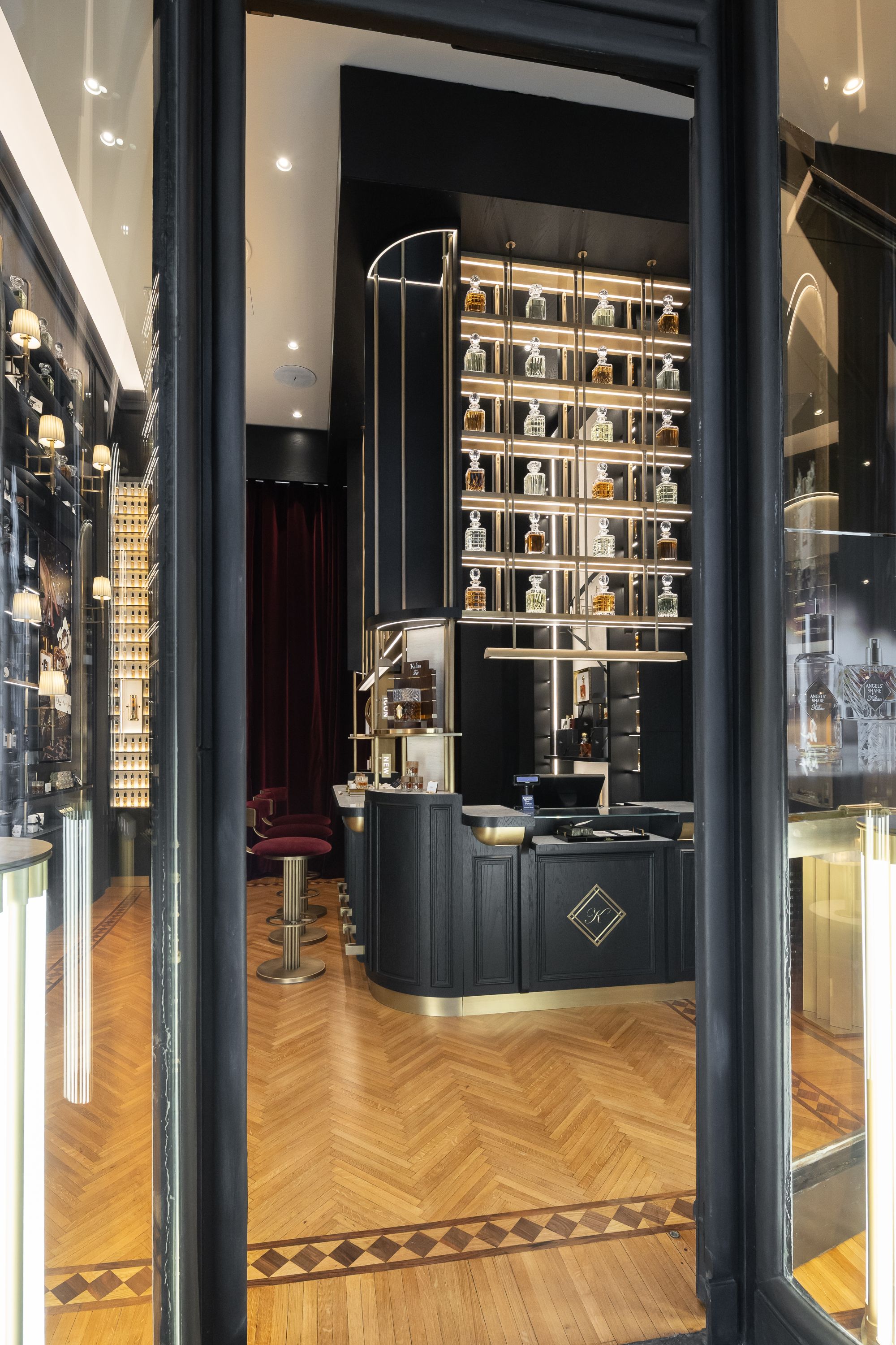 Kilian Hennessy: Il profumo deve essere un piacere Intervista al founder di Kilian Paris | Image 556961