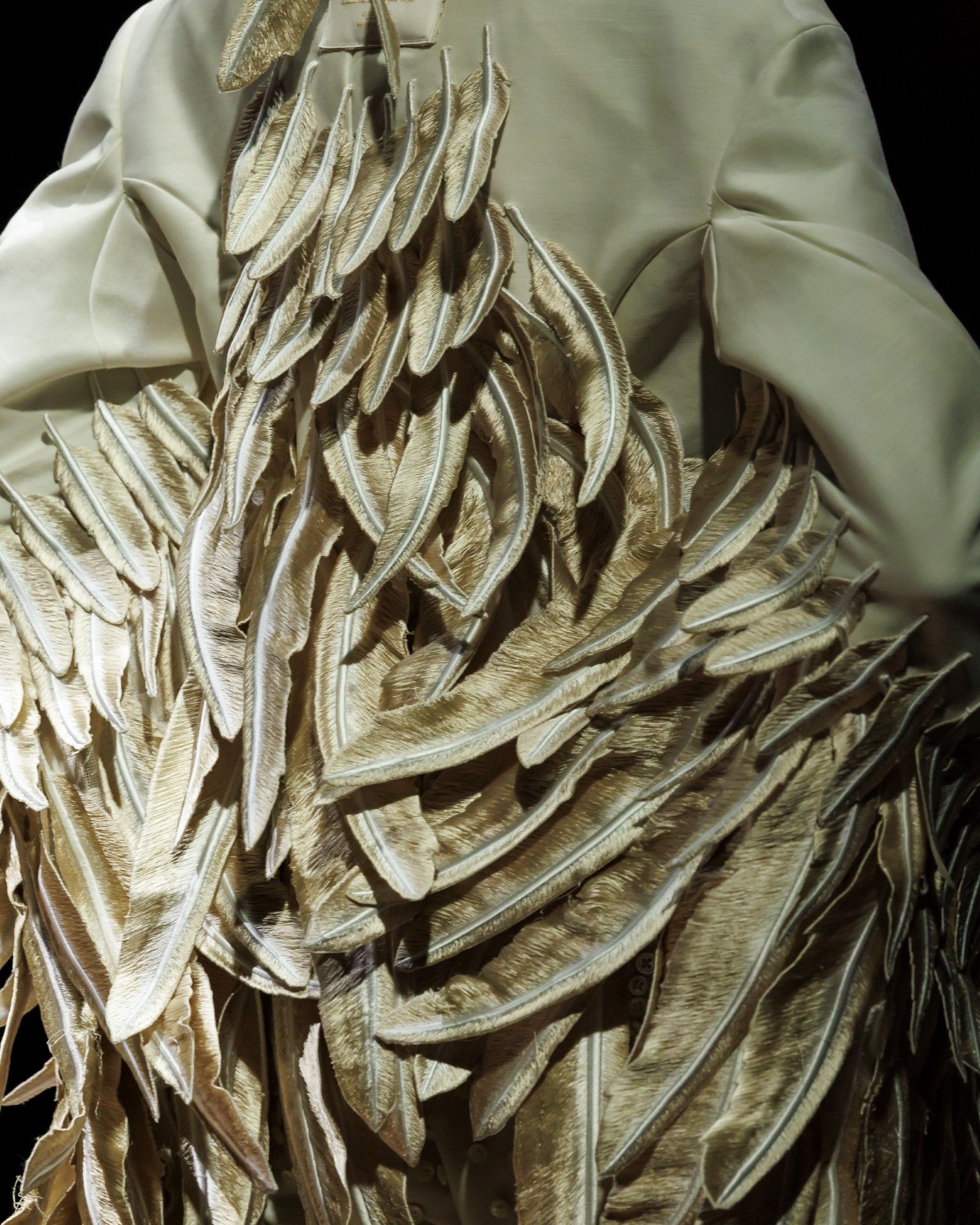 Undercover FW25: ispirazioni di Patti Smith ed estetica wabi