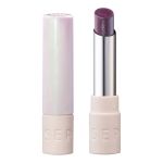 The plum makeup is a trend worth trying out From eye makeup to lips, it's the perfect color for this fruity season | Image 557329