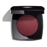 The plum makeup is a trend worth trying out From eye makeup to lips, it's the perfect color for this fruity season | Image 557247