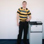 Una giornata in ufficio con lo Young Boys Societas e il club presentano una collezione lifestyle incentrata sul workwear | Image 558511