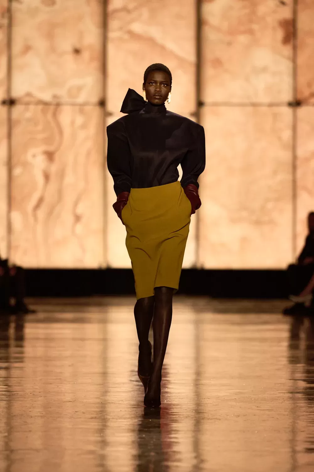 Saint Laurent FW25: Colors, Volumes and Freedom - nss magazine Saint Laurent FW25: Colors, Volumes and Freedom - nss magazine