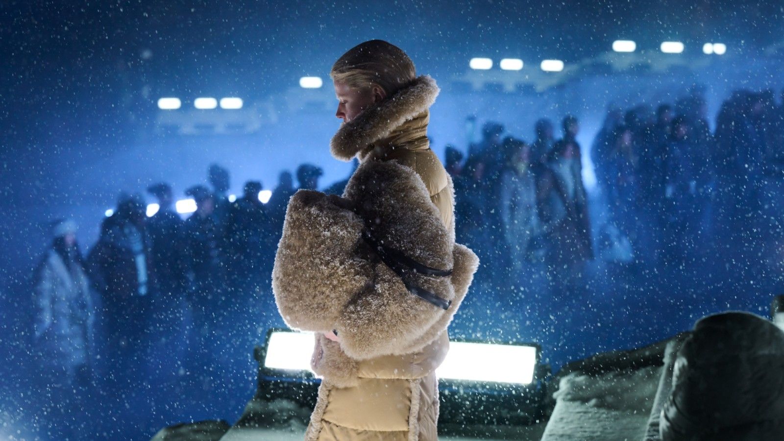 Per Moncler Grenoble, alta moda e alta quota sono la stessa cosa Lo show FW25 di Moncler Grenoble è stato forse il più faraonico mai imbastito dal brand | Image 559363