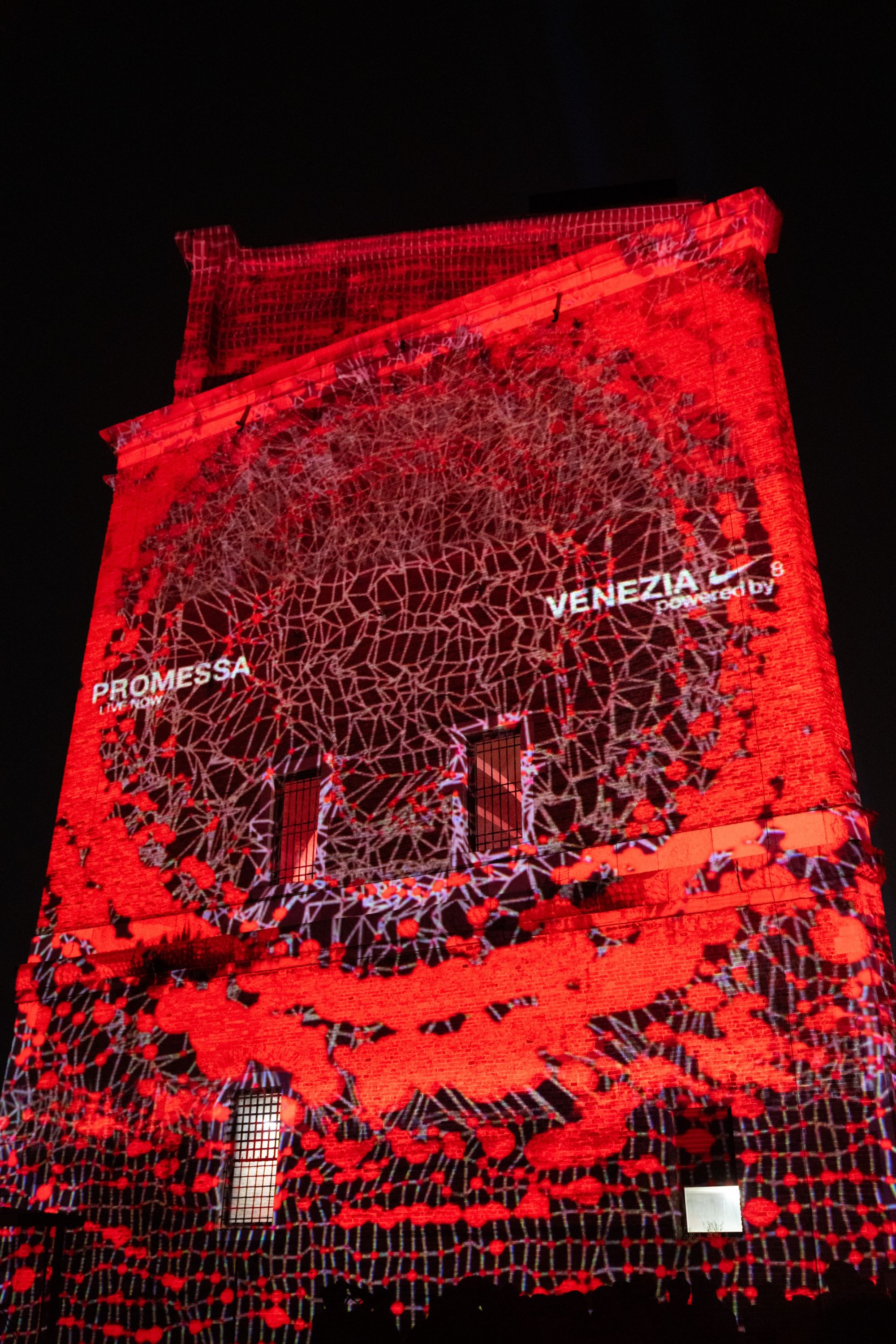 Nike Air Max Dn8's rebel soul conquer Venice Sports, music, and street culture merge in a unique event at the Arsenale | Image 561189