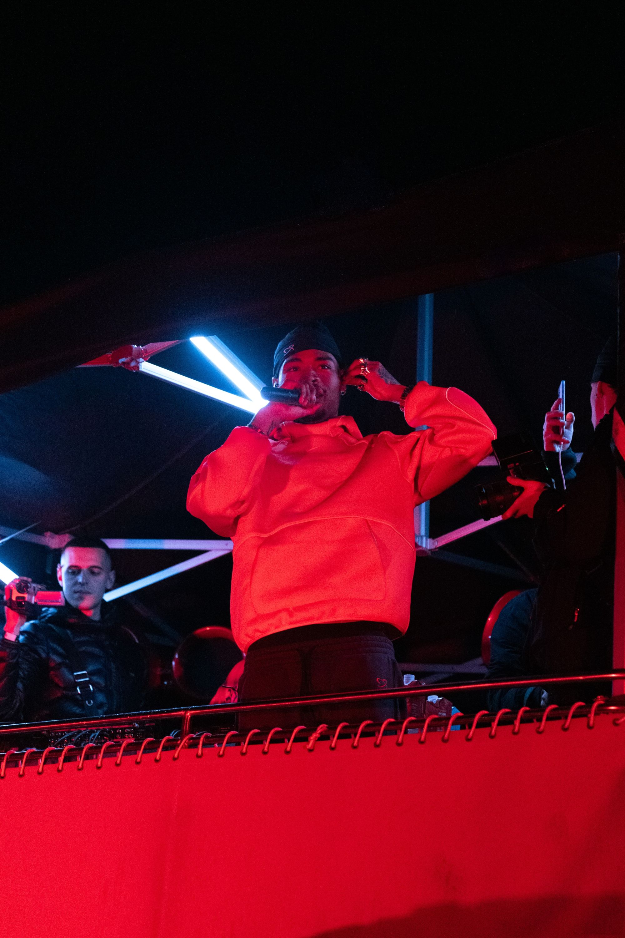 Nike Air Max Dn8's rebel soul conquer Venice Sports, music, and street culture merge in a unique event at the Arsenale | Image 561187