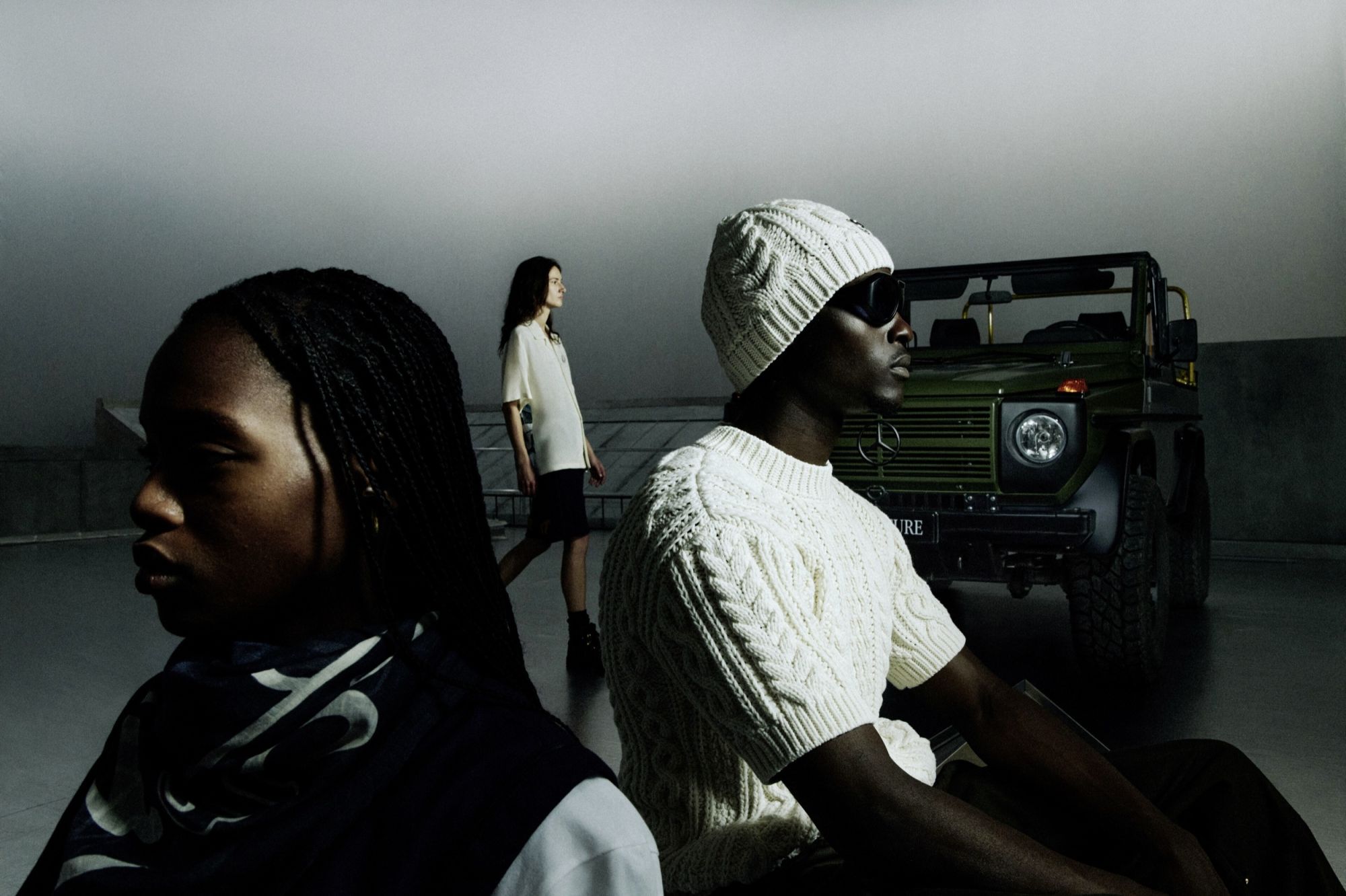 La nuova collab tra Mecedes-Benz e Moncler è disegnata da Nigo Tra design, arte e moda e l'influenza della cultura hip-hop anni 90 | Image 562009