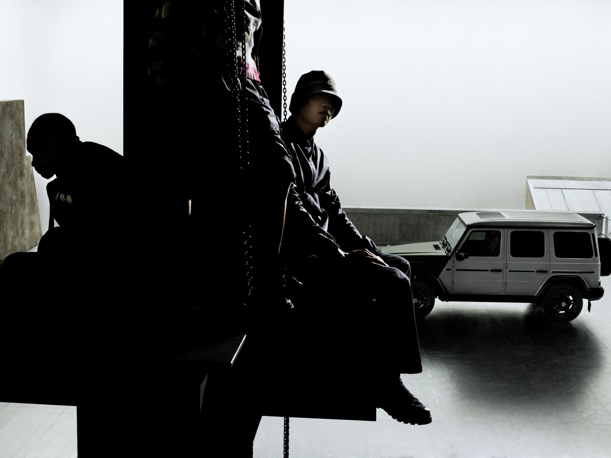 La nuova collab tra Mecedes-Benz e Moncler è disegnata da Nigo Tra design, arte e moda e l'influenza della cultura hip-hop anni 90 | Image 562004