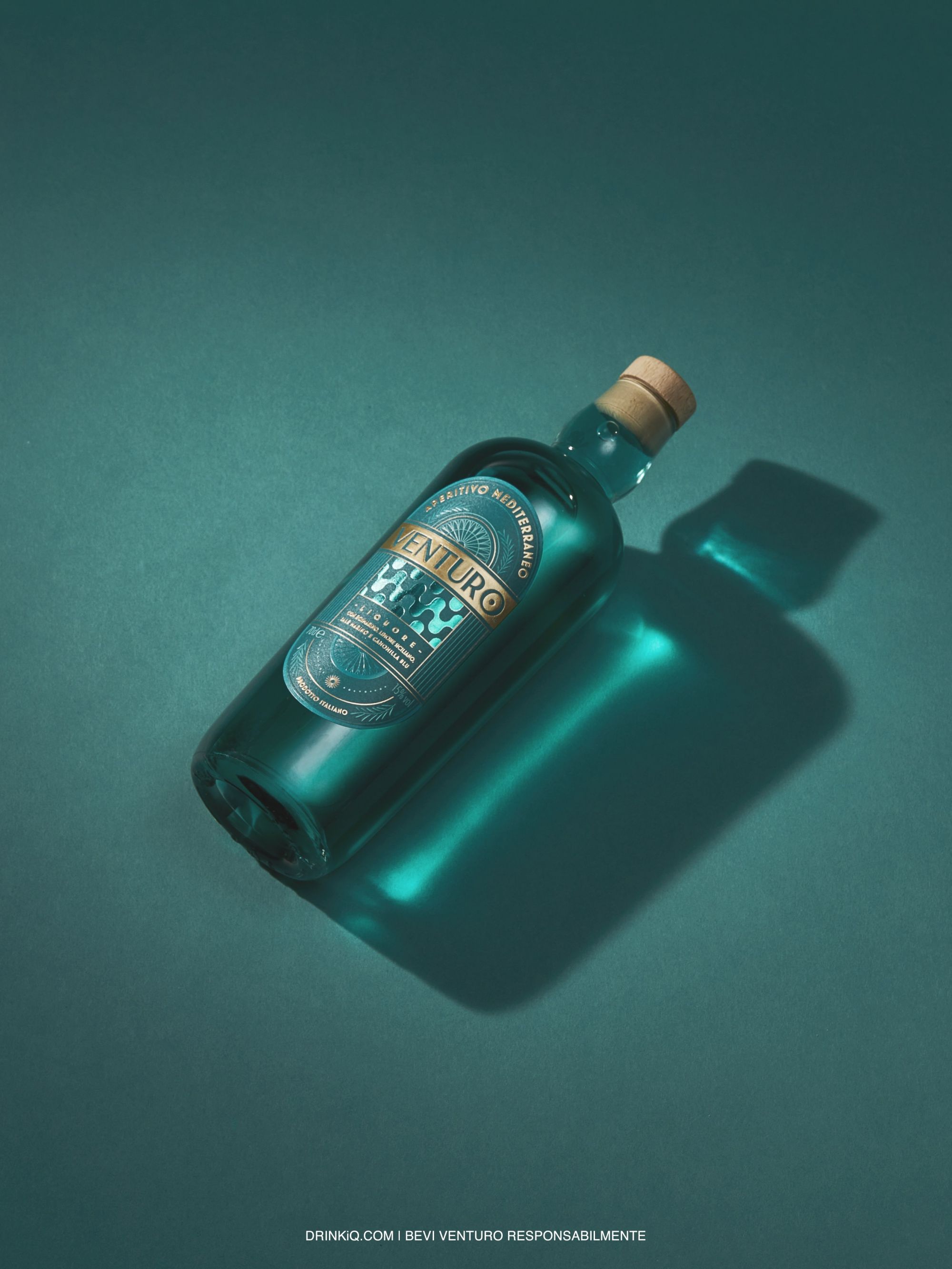 VENTURO Aperitivo Mediterraneo tinge di blu i migliori locali in 10 città italiane Il distillato che porta il rituale dell’aperitivo a un livello superiore dà vita a un calendario di eventi esperienziali nei migliori cocktail bar italiani | Image 563232