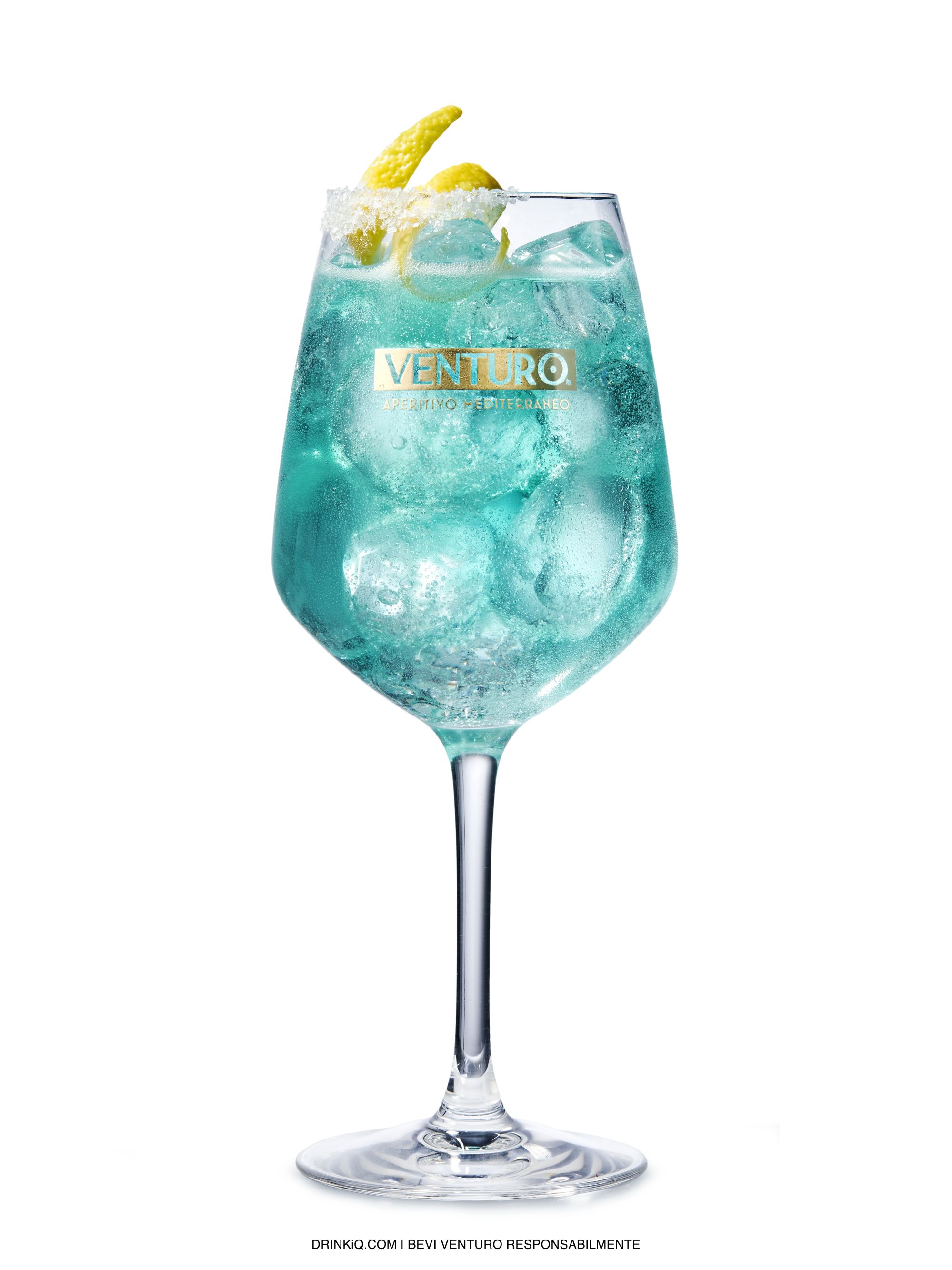 VENTURO Aperitivo Mediterraneo tinge di blu i migliori locali in 10 città italiane Il distillato che porta il rituale dell’aperitivo a un livello superiore dà vita a un calendario di eventi esperienziali nei migliori cocktail bar italiani | Image 563230