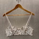 Alexa Chung sells her wardrobe on Vinted Everything we know about the collaboration between the British it girl and the platform selling second-hand clothes | Image 563967