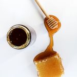 Tutti i benefici del miele di Manuka Un solo ingrediente, mille usi quotidiani