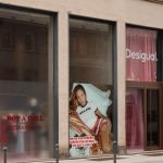 Desigual arriva a Milano (con Ester Expósito) Per un pop-up esperienziale nel cuore del capoluogo lombardo