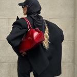 Guida di stile alla bowling bag La borsa bauletto è l'accessorio più amato dalle it-girl