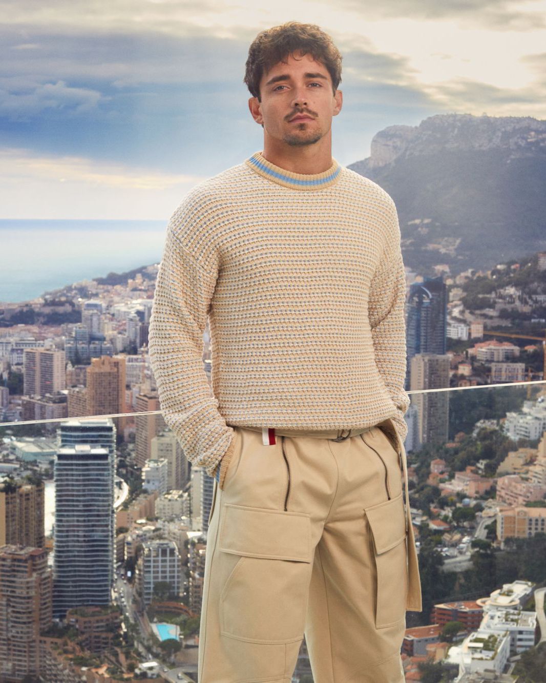 La nuova collezione di Ferrari disegnata da Charles Leclerc Al confine tra lusso e sportività