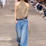 Metallic is the sizzling (and surprisingly versatile) trend for spring/summer 2025 Quicksilver on the skin, but also gold, bronze, and metallic finishes | Image 567654