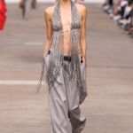 Metallic is the sizzling (and surprisingly versatile) trend for spring/summer 2025 Quicksilver on the skin, but also gold, bronze, and metallic finishes | Image 567653