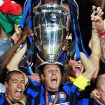 Tutti i calciatori esultano allo stesso modo quando vincono la Champions League Un trend diventato tradizione