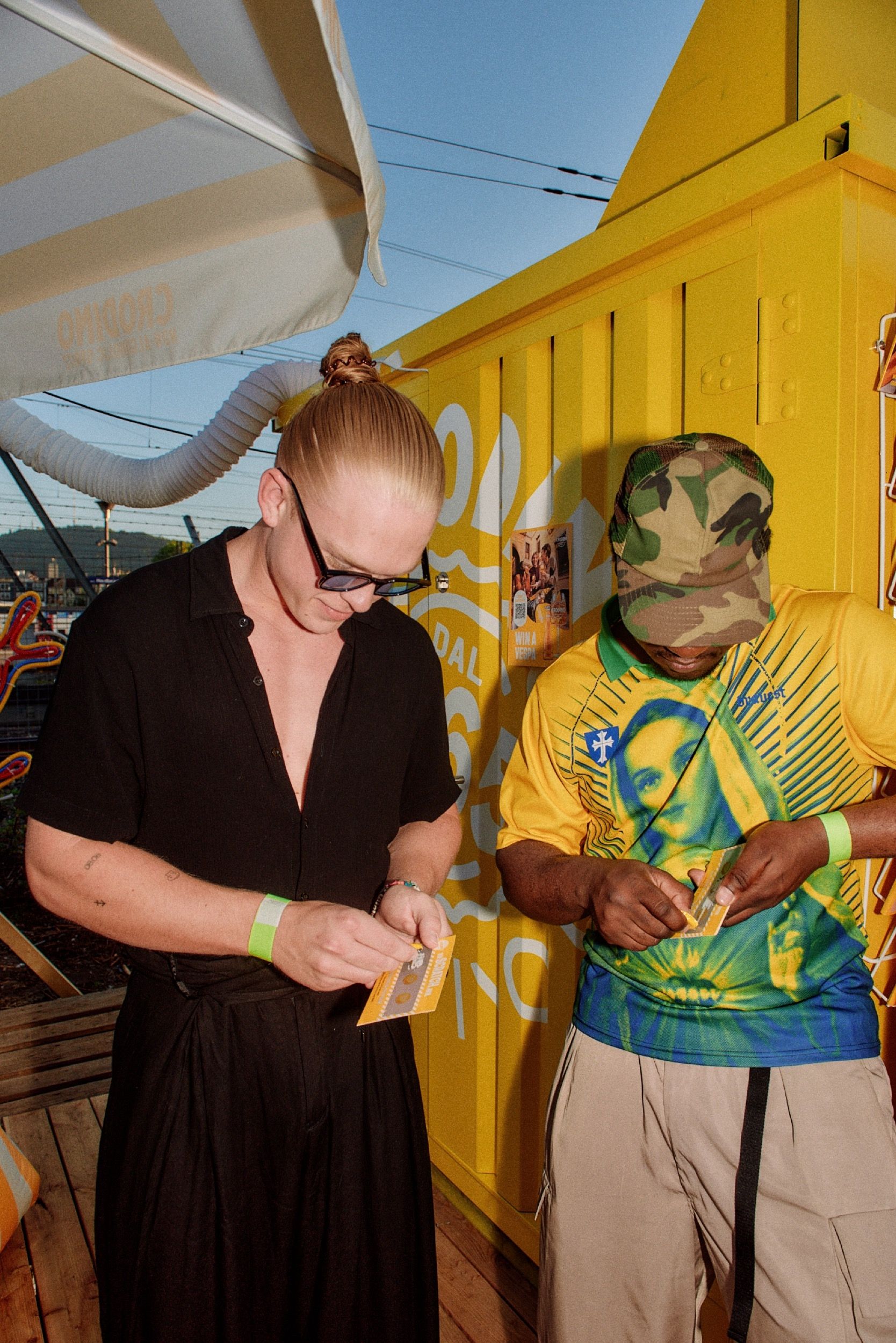 What went down at the opening of Chiosco Crodino in Zurich After the London success, Crodino Non-Alcoholic Spritz opens the Swiss summer season | Image 568443