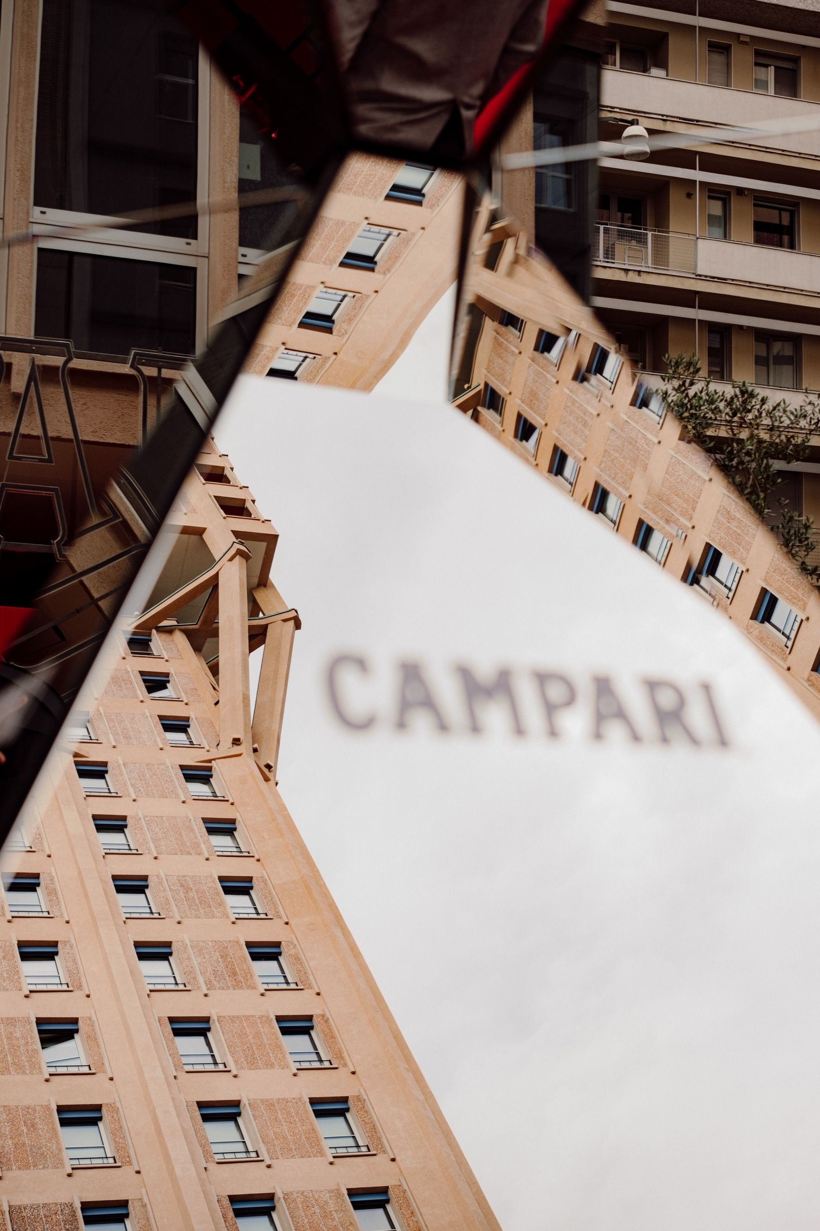 Campari spotlights Milan in The Red View - Unveiling Passion Three days of events at the renovated Torre Velasca | Image 568956