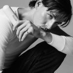 Harris Dickinson is the new face of Rhode The British actor introduces Glazing Mist, the brand's latest innovation