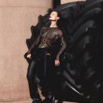 The Attico presenta “I Am Everybody”, la collezione autunno/inverno 2025 L’inno metropolitano della donna-molteplice