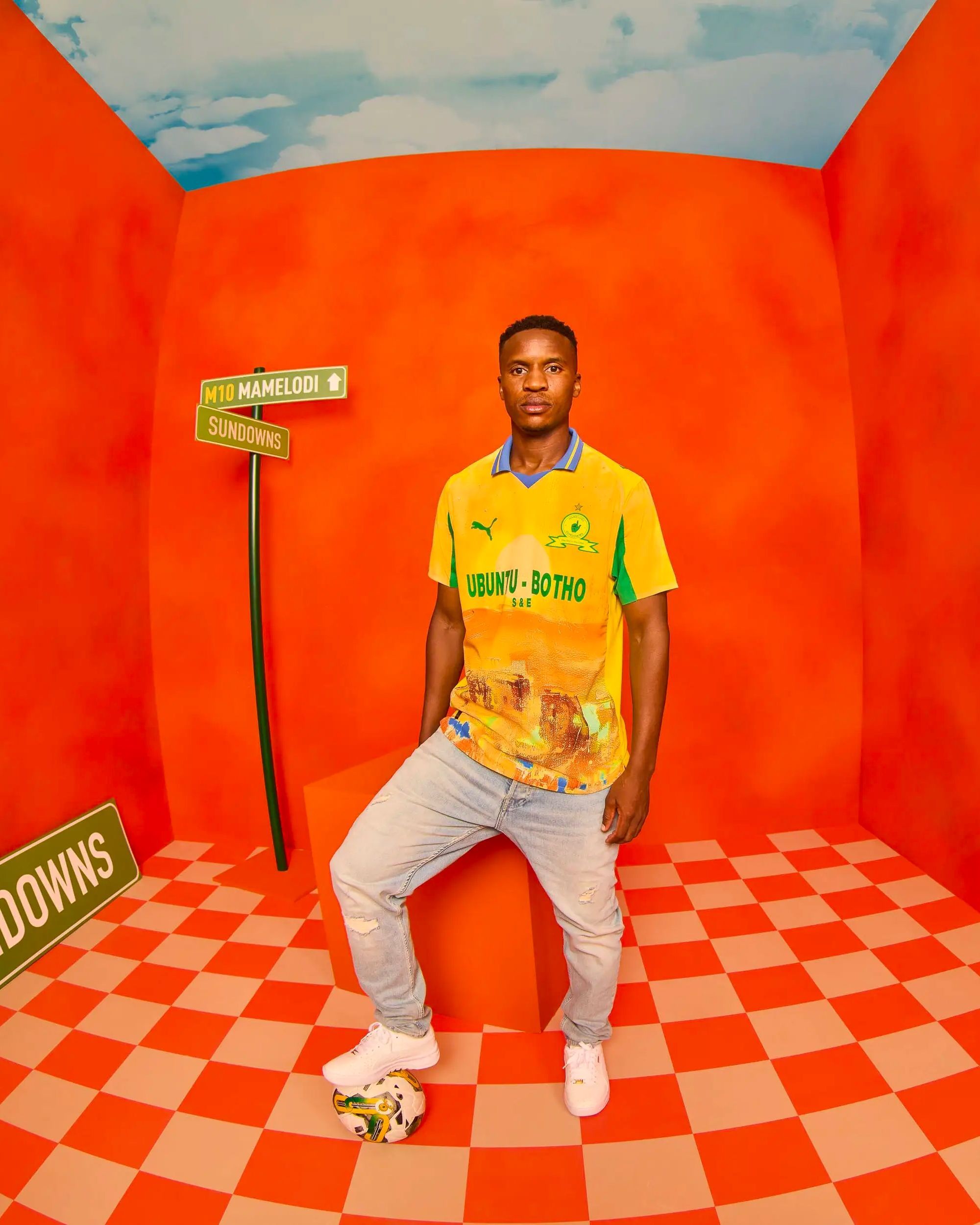 Mamelodi Sundowns have always been cool, we just didn&apos;t realise it History and aesthetics of the Home jersey of the South African team
