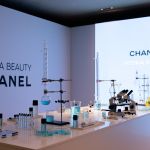 According to Chanel Beauty, research and sustainability go hand in hand On the occasion of the launch of the new Hydra Beauty Micro Serum, we interviewed experts of camellias | Image 569729