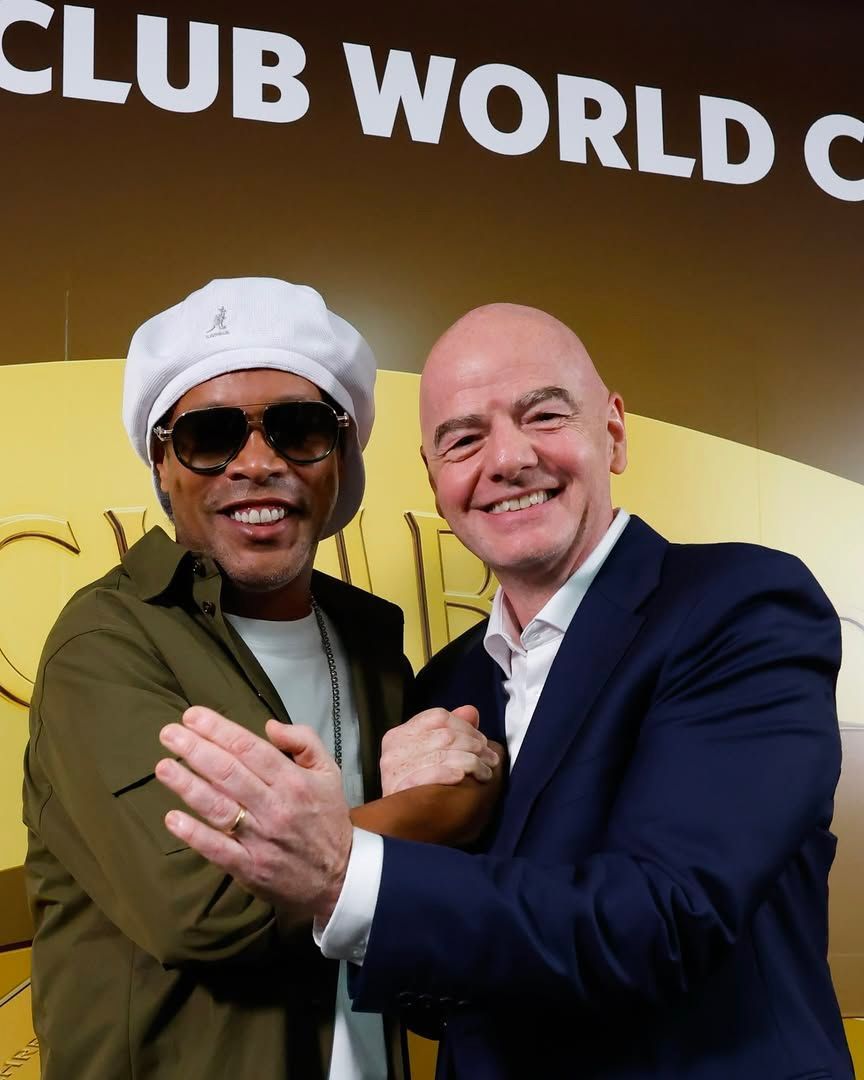 Le anticipazioni sulla prima collezione lifestyle firmata FIFA La linea completa verrà presentata alla Fashion Week di Parigi