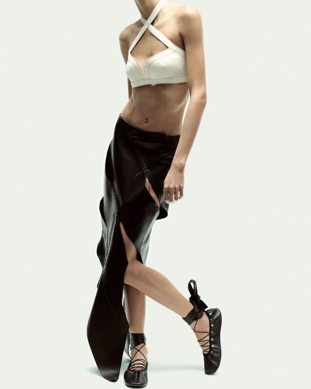スカート ozz on skull asymmetry design skirt ozz on skull asymmetry design skirt