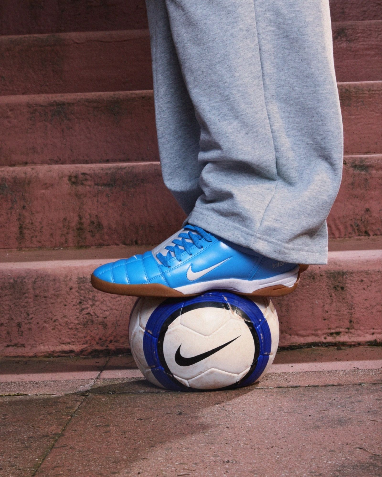 Nike and Foot Locker are rewriting the language of urban football Nike T90 and Air Max TN come together in a vision where sport, street culture, and fashion speak the same language