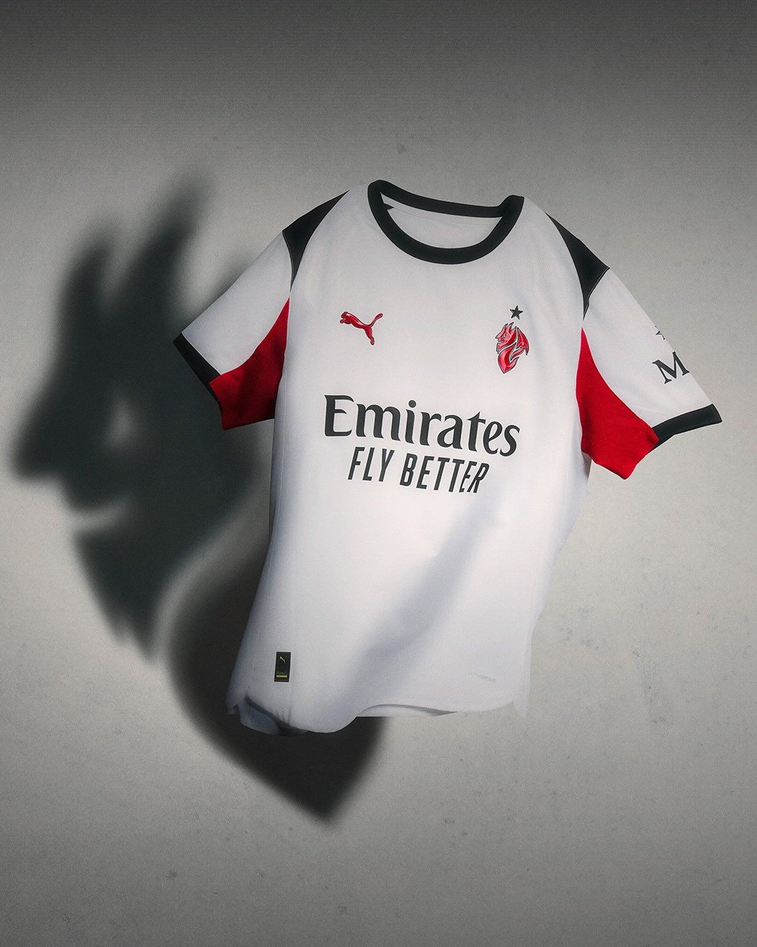AC Milan e PUMA hanno organizzato una caccia al tesoro per presentare il nuovo Away kit Un&apos;iniziativa che celebra il ritorno del Diavoletto