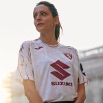 La tradizione dei maestri marmisti sulla nuova Away jersey del Torino Una maglia che celebra la riscoperta delle bellezze della cittaà