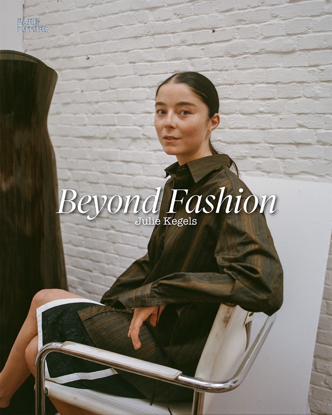 In conversazione con Julie Kegels, la creativa Belga che ha conquistato la scena moda parigina