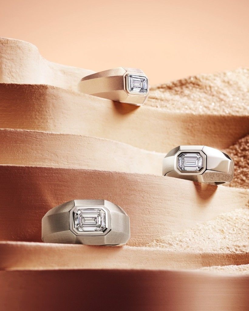 SPKTRL&apos;s ring that communicates through light Created by Katia de Lasteyrie, the new brand combines high jewelry and technology