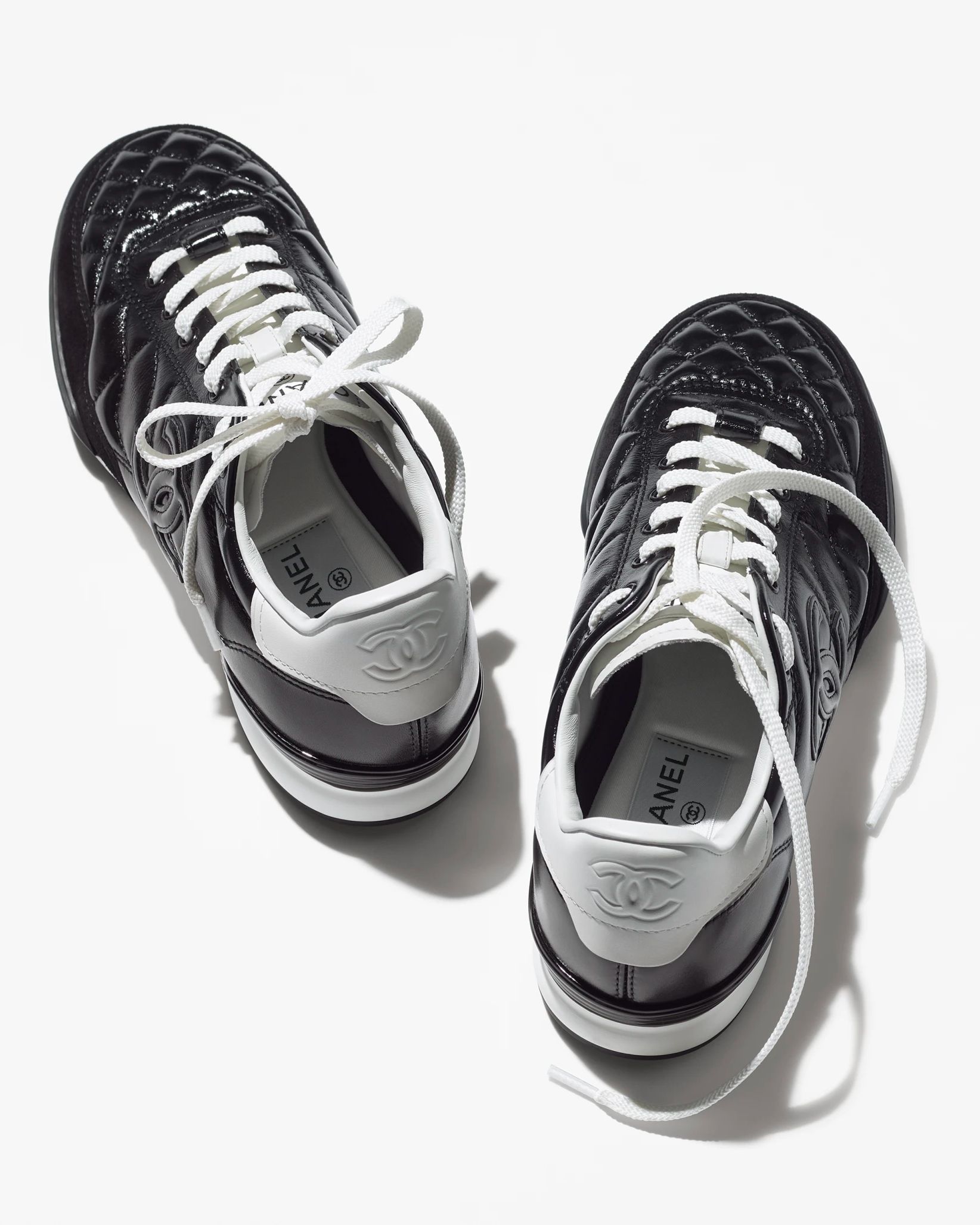 Le scarpe da calcio secondo Chanel Anche la maison francese si iscrive al trend BootsOnlySummer