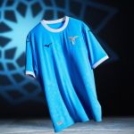 Piazza del Campidoglio sulle nuove maglie Home e Away della Lazio Una produzione firmata Mizuno