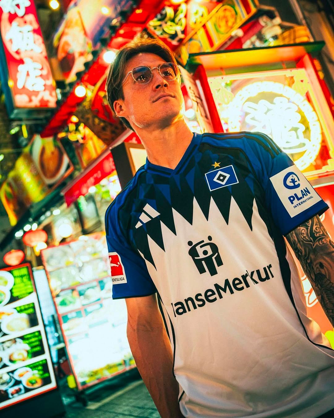 Lo strano caso della nuova Home jersey dell&apos;Amburgo adidas ha reintrodotto a sorpresa un pattern del 1994
