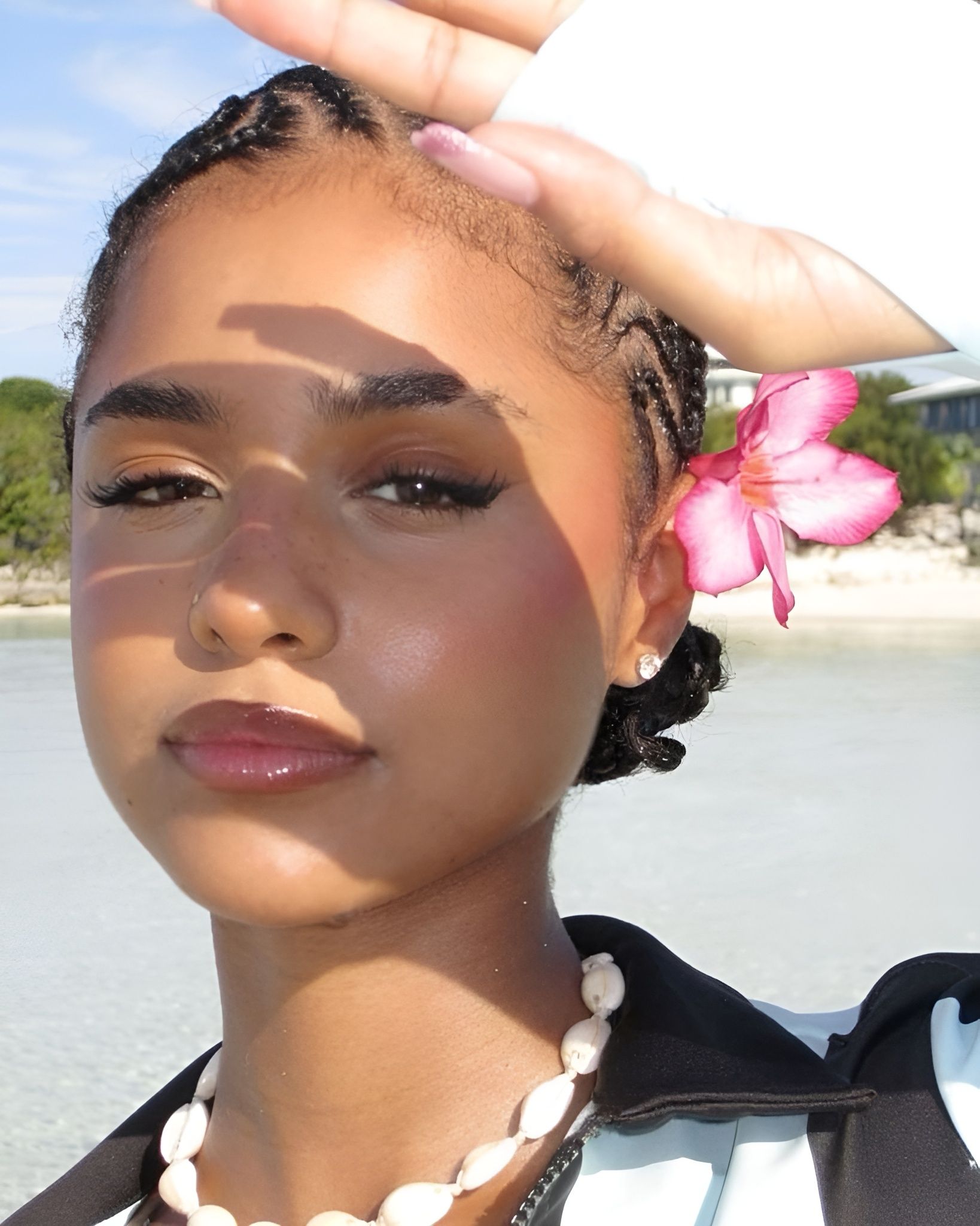 Il guava girl make-up è dolce e succoso come un frutto Basta pomodori e fragole, si va sul tropicale!