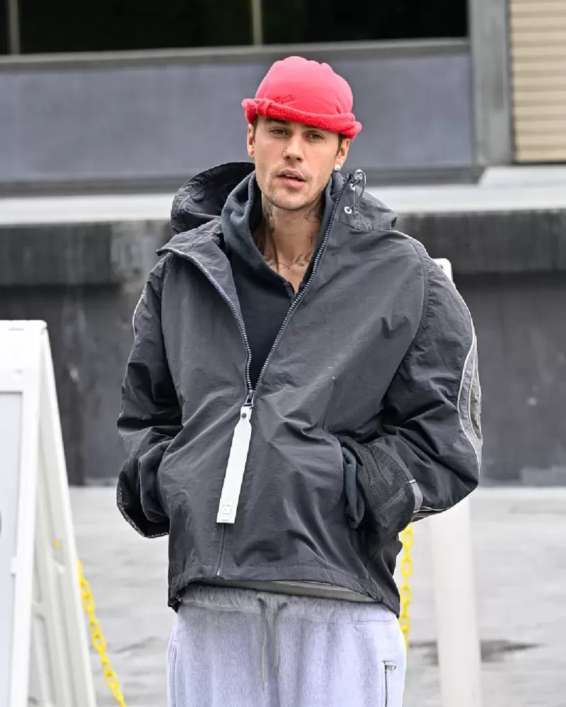 Justin Bieber SKYLRK ANGEL ホワイト ビーニー ② Justin Bieber SKYLRK and Album Controversy: 2025 Comeback - nss