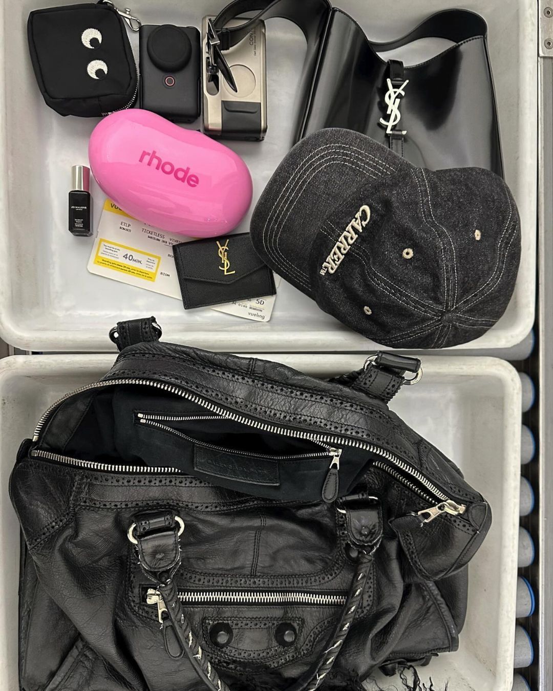 What&apos;s in my bag: travel bag edition The essential beauty products to survive hours on any means of transportation