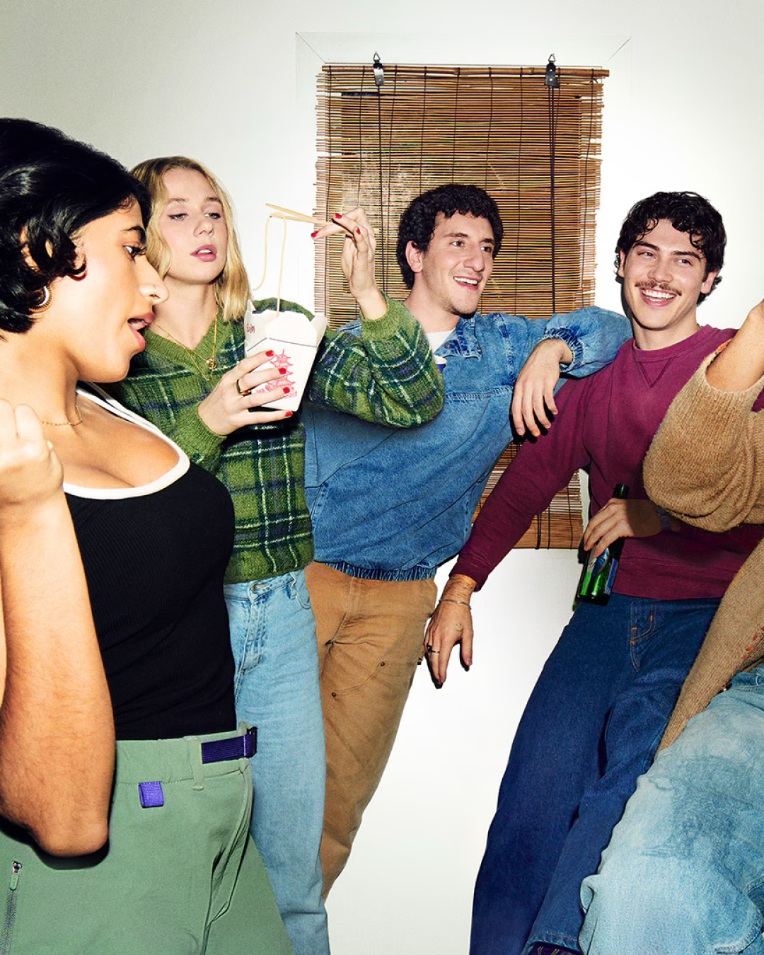 Gen Z stare : comment les jeunes affrontent le monde du travail Spoiler : mal, mais qui doit-on blâmer ?