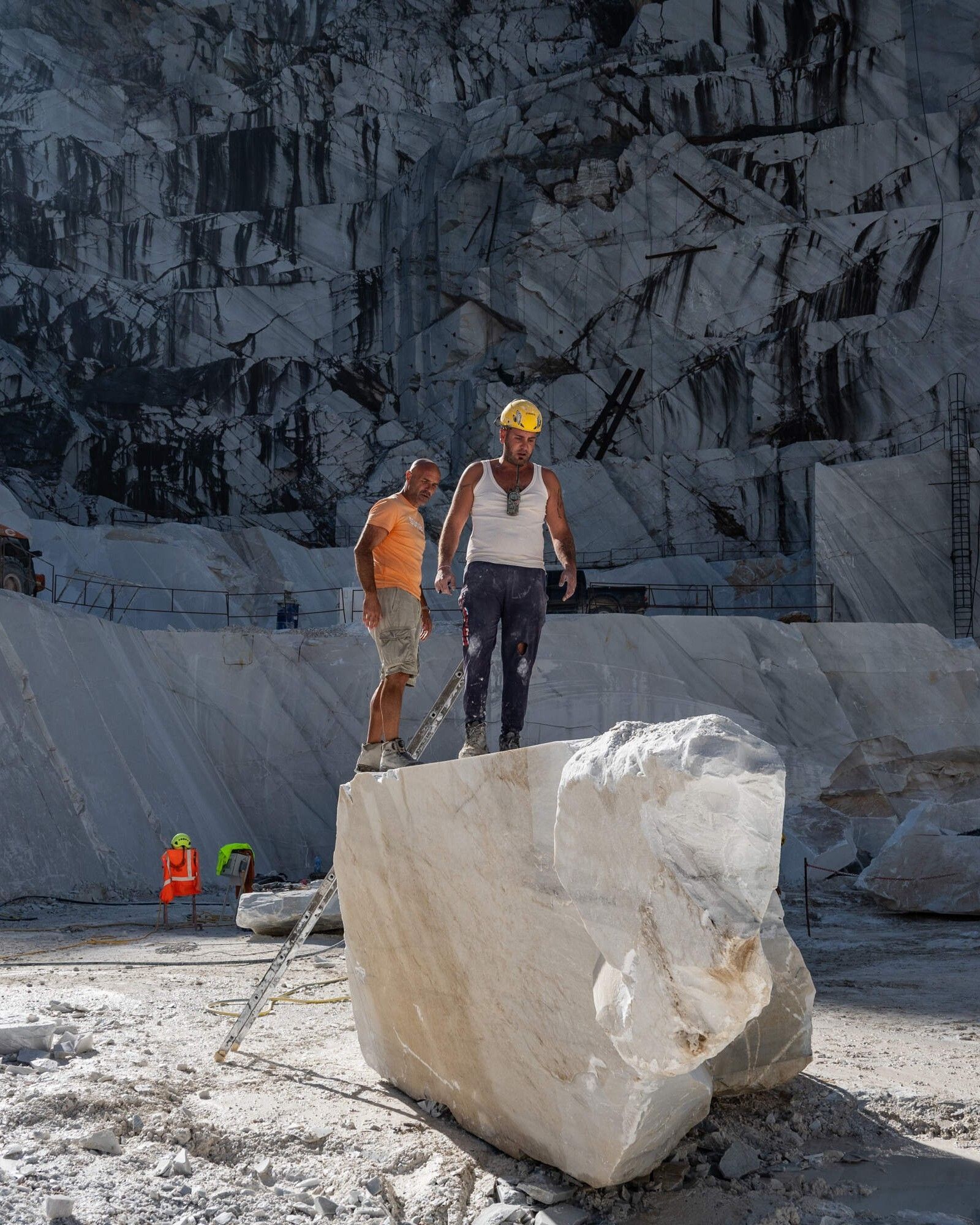 What Italian marble quarries tell us today Carrara, Trani, Custonaci: a journey through quarrying, beauty, and environmental tensions