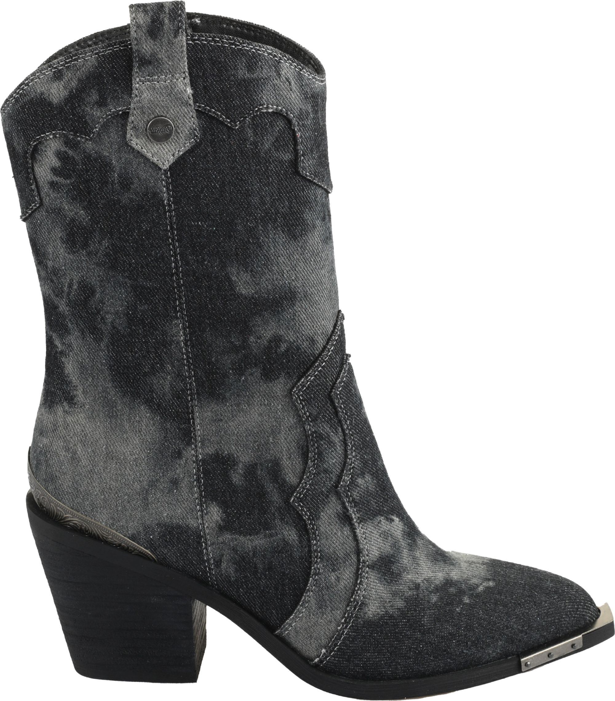 Buffalo celebra la stagione dei festival con la SS25 La campagna immortala lo spirito libero e irriverente dell'estate | Image 576451