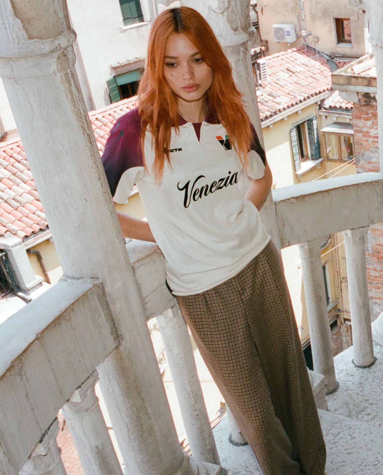 La nuova maglia Away del Venezia è un capolavoro NOCTA reinterpreta l&apos;estetica degli anni &apos;90