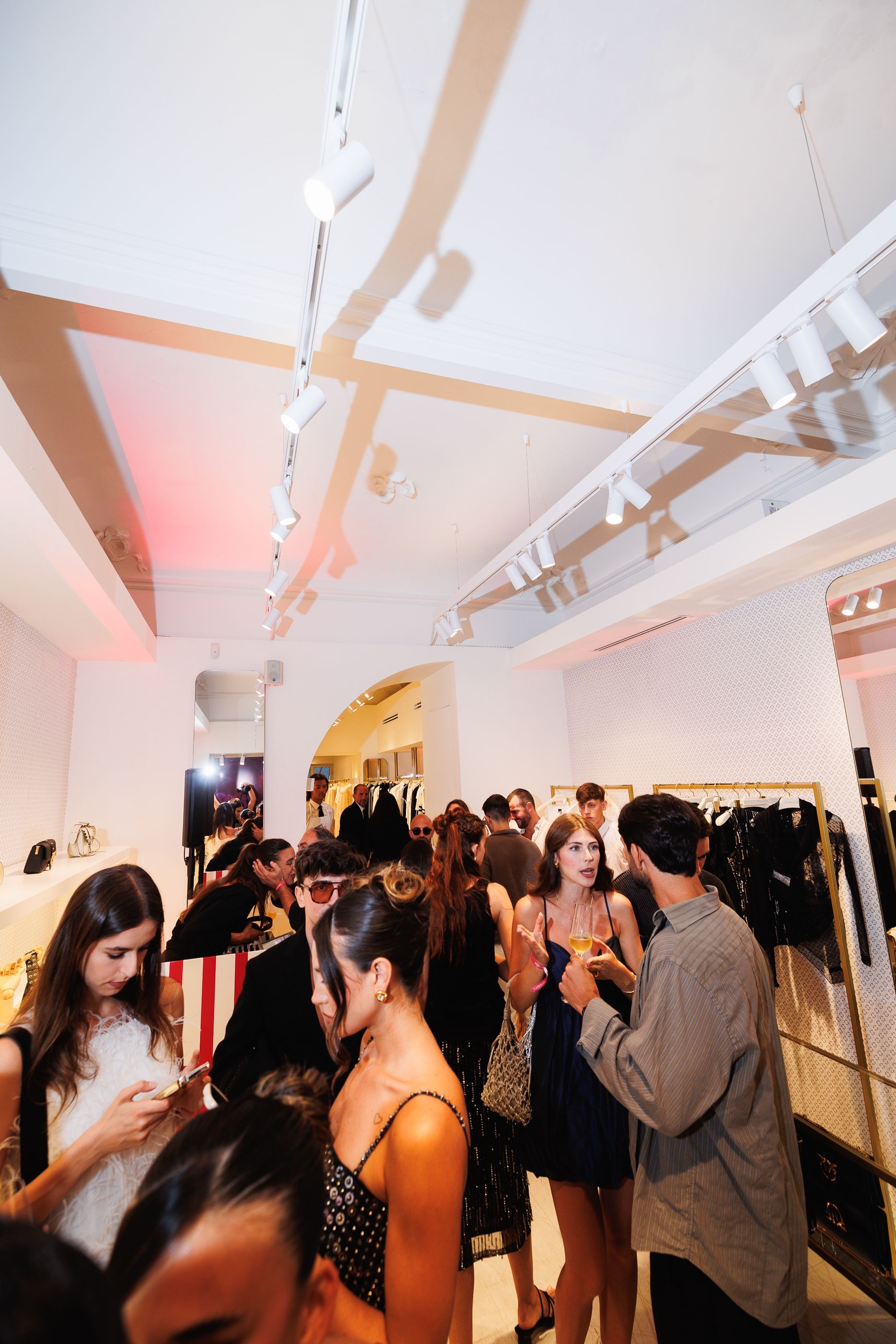 L'estate, con Pinko, è Pazzesca! Il brand italiano colora l'estate italiana e accende la community a Forte dei Marmi e Taormina | Image 576826