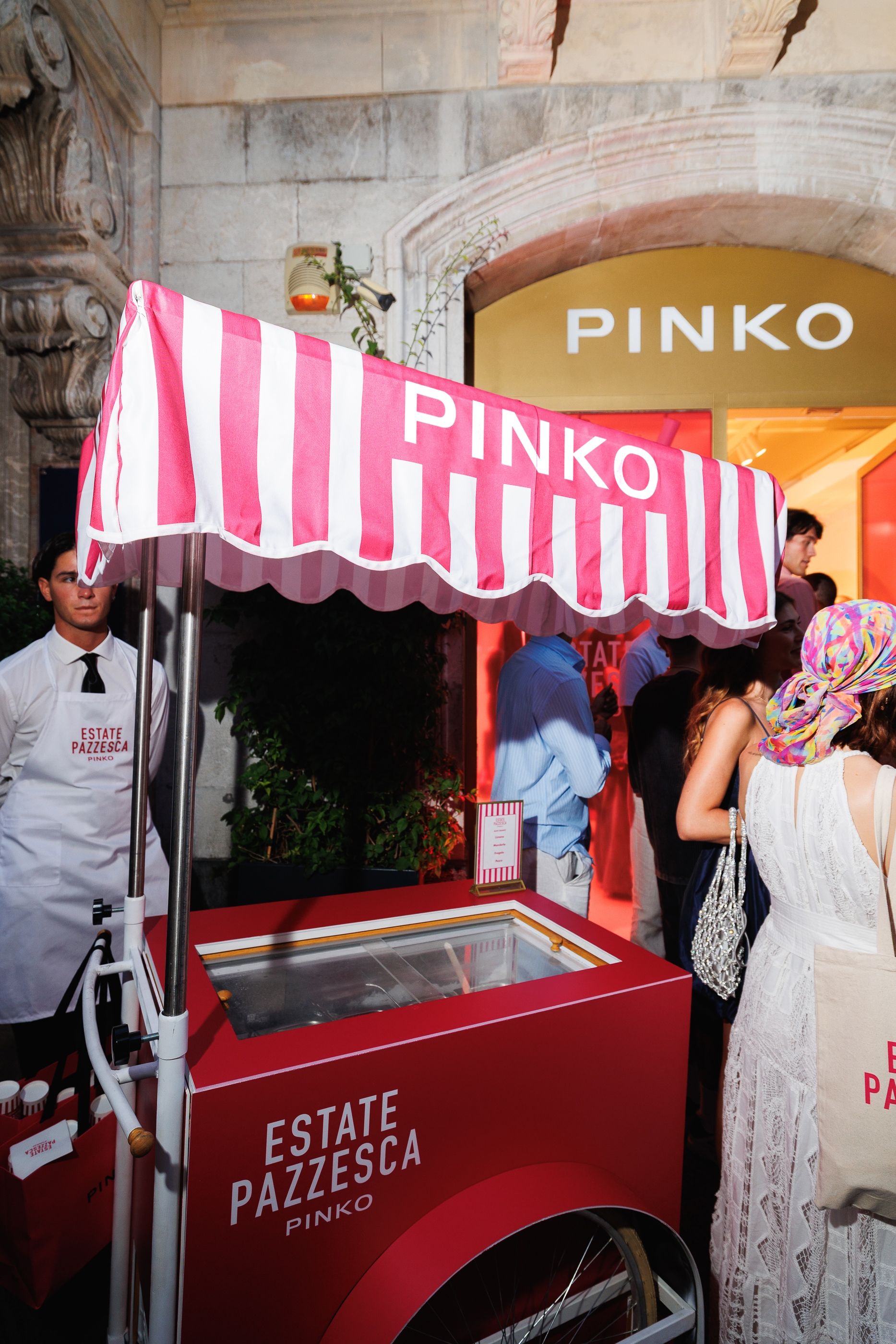 L'estate, con Pinko, è Pazzesca! Il brand italiano colora l'estate italiana e accende la community a Forte dei Marmi e Taormina | Image 576823