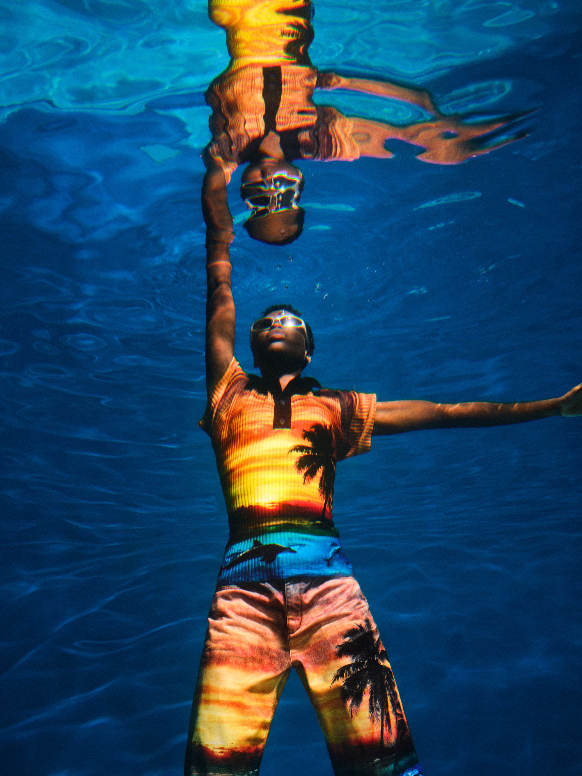 Desigual e Botter presentano High Tides Una collezione unisex che unisce il Mediterraneo ai Caraibi | Image 577277